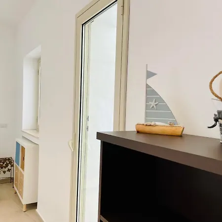 Lägenhet A 2 Passi Dal Mare La Punta Seahouse *